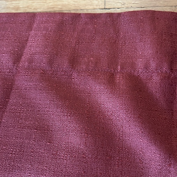 NWOT Set of 2 Ellery Homestyles Curtain Panels Burgundy Rod Pocket 41 x 84 New - Picture 12 of 14